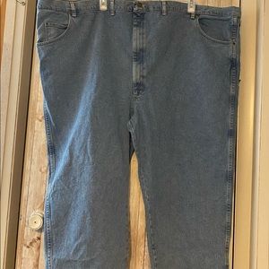 Wrangler men's jeans 60 x 28 blue jeans medium wash good condition Pants